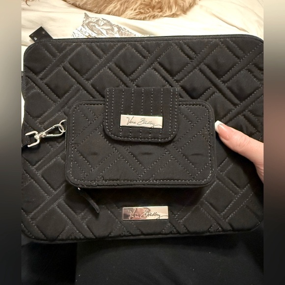 Vera Bradley black quilted iPad case and wallet with wrist strap matching bundle - Picture 8 of 13